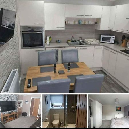 5 Riverside Place Thurso. 2 Bed, 2 Bathrooms. Exterior foto