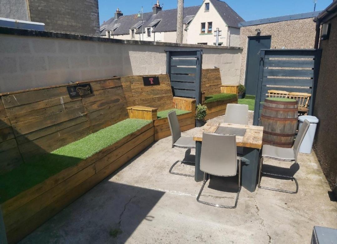 5 Riverside Place Thurso. 2 Bed, 2 Bathrooms. Exterior foto
