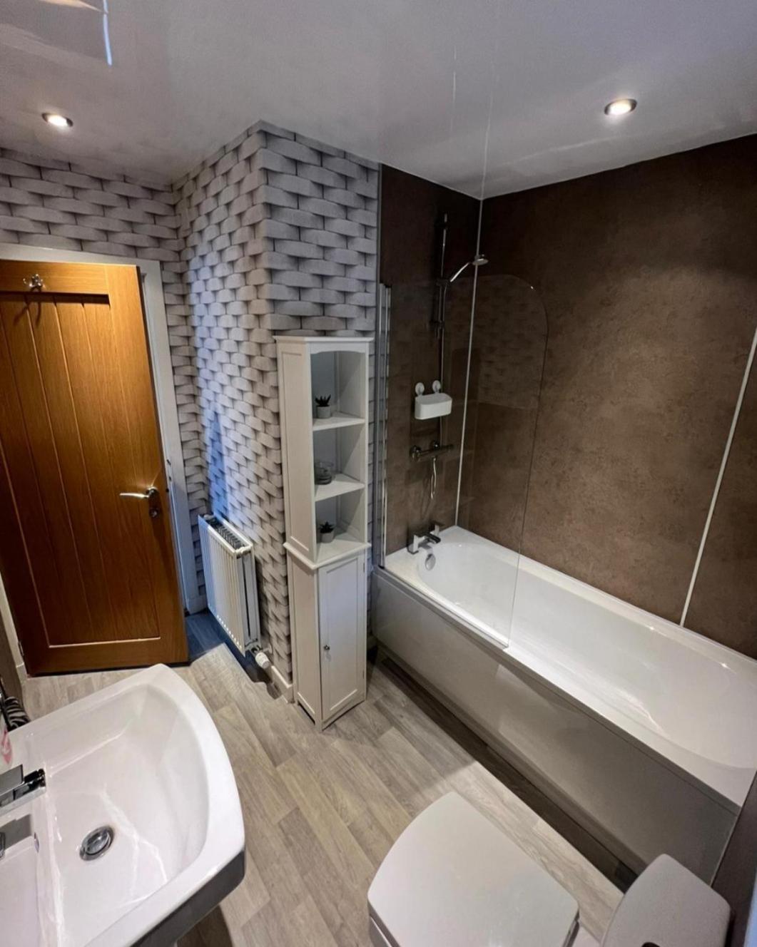5 Riverside Place Thurso. 2 Bed, 2 Bathrooms. Exterior foto